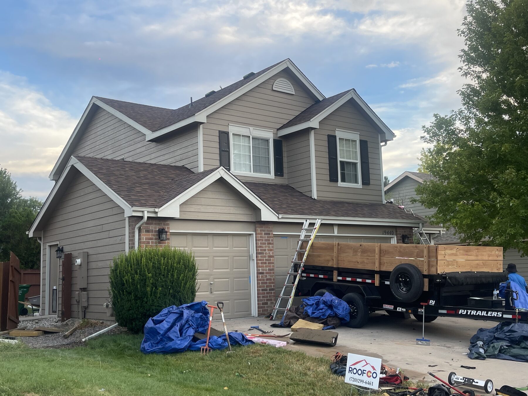 Asphalt shingle replacement in Arvada